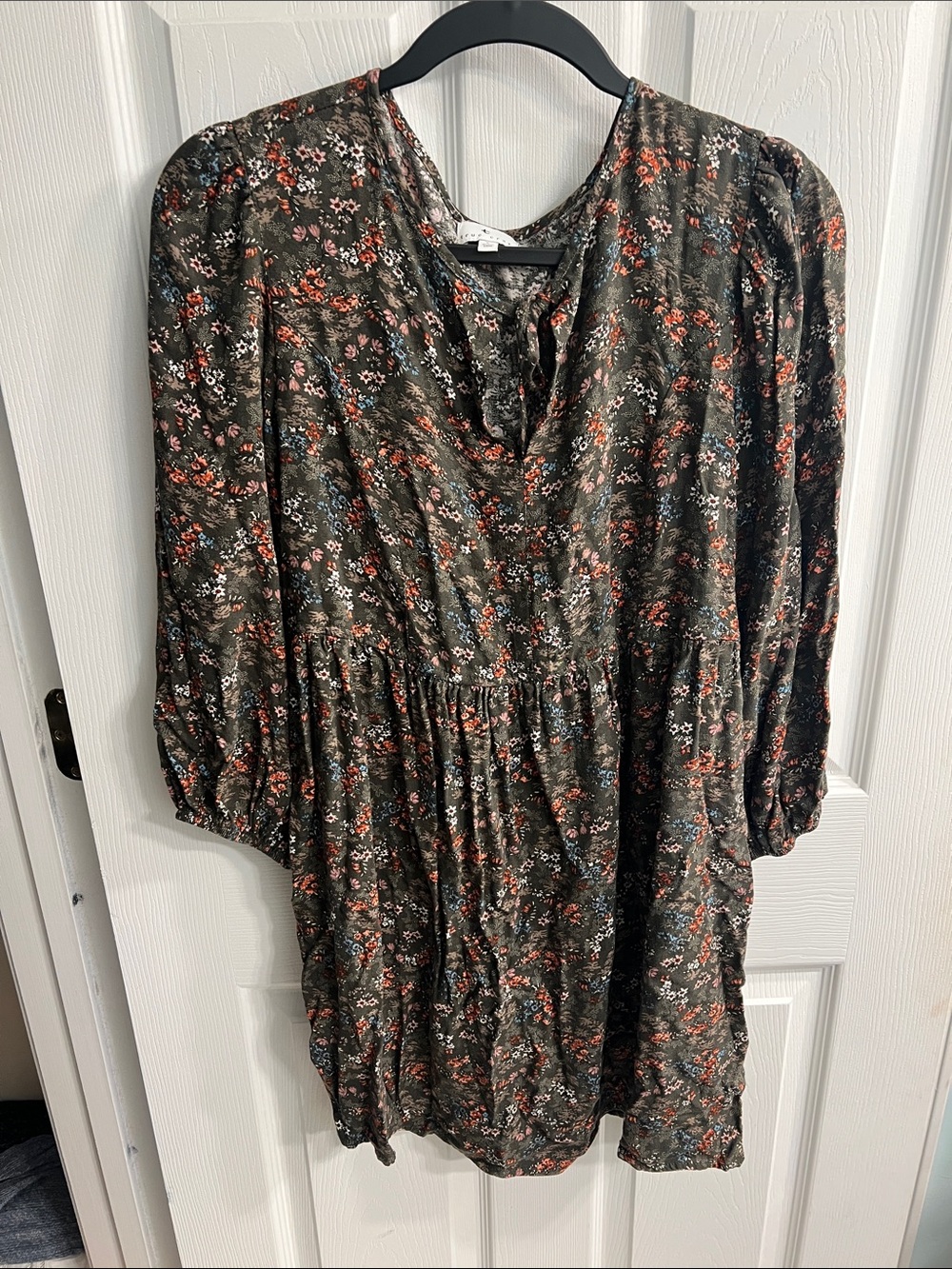 True Craft Dark Green Floral V-Neck Women’s Dress